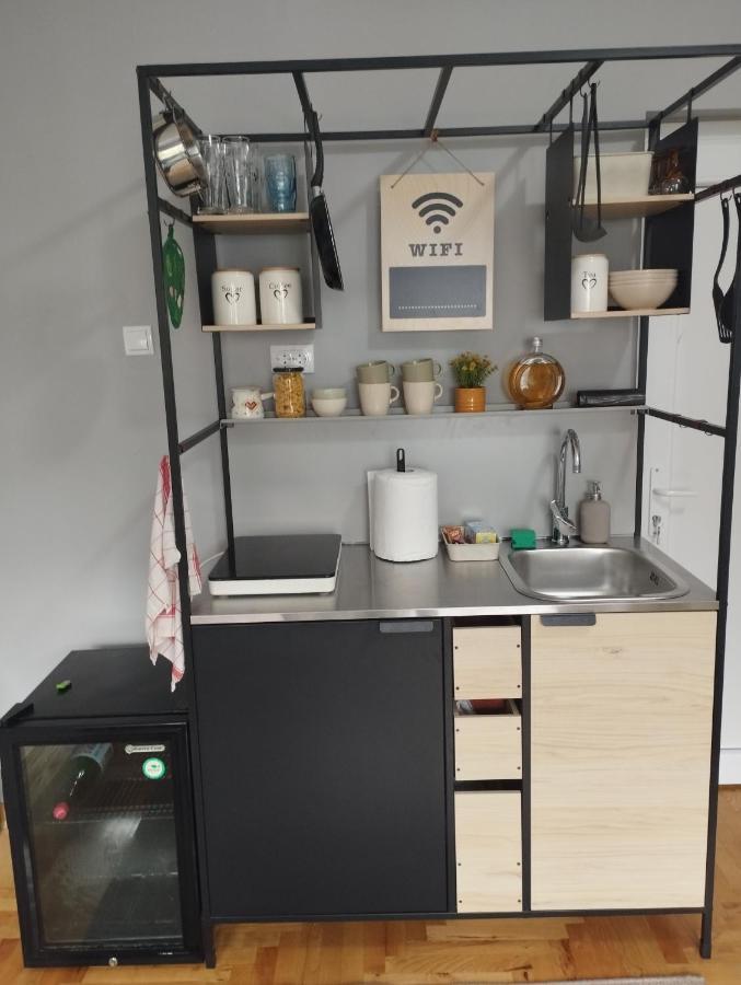 Apartman Aleksandra Semêndria Exterior foto