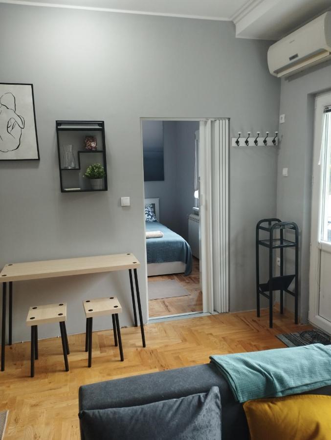 Apartman Aleksandra Semêndria Exterior foto